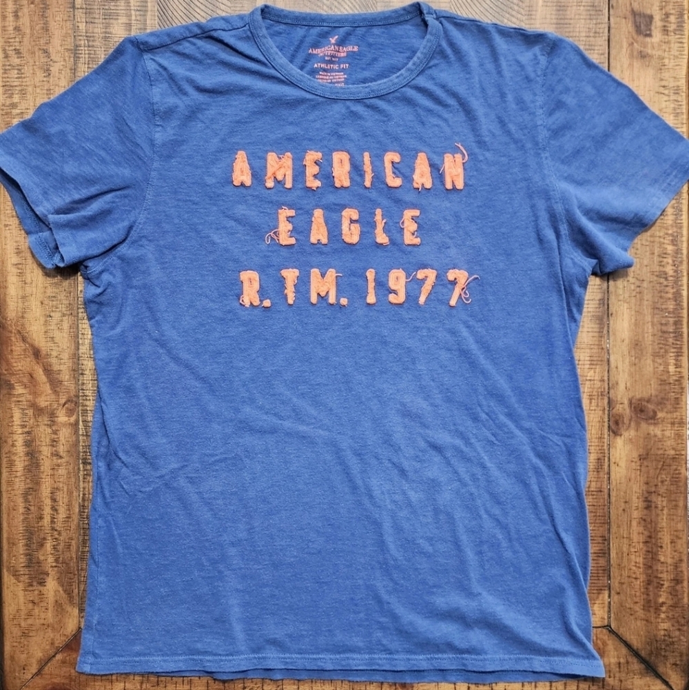 Amwrican Eagle Outfitters Mens Athletic Fit Embroid T-Shirt Size XL Y2k Vintage